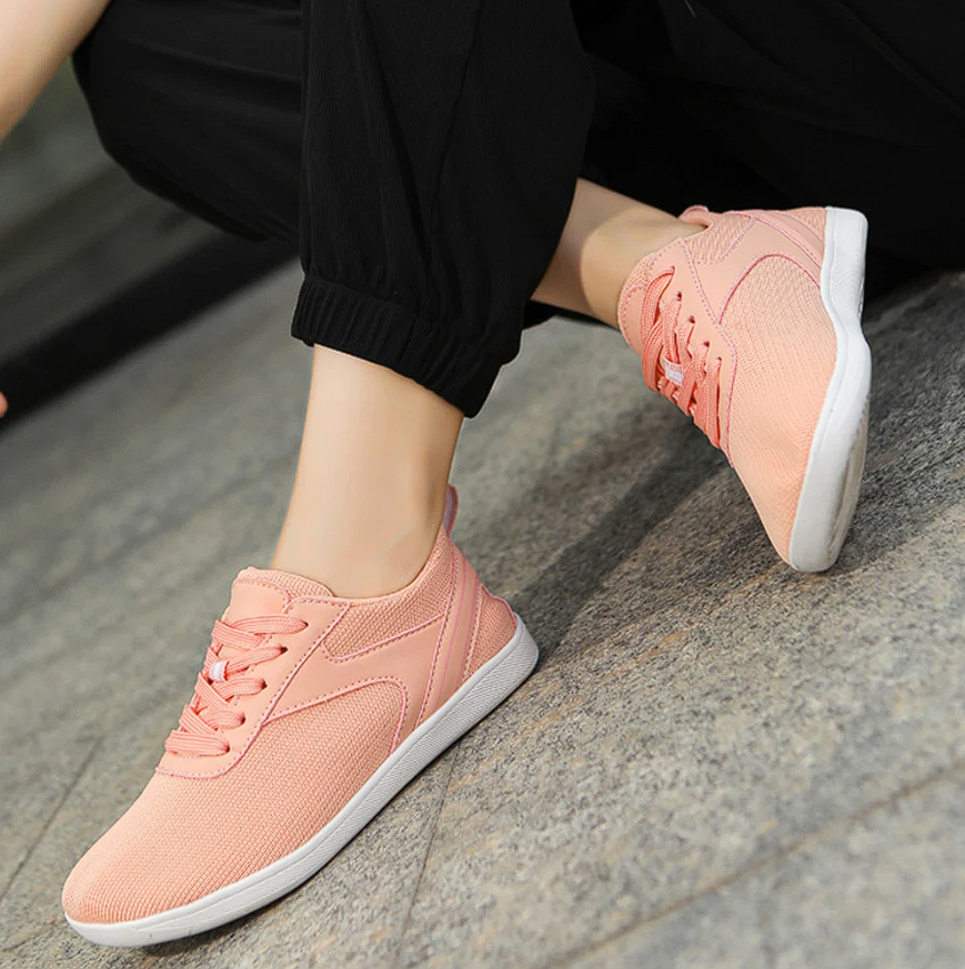 Unisex barefoot shoes with flexible sole & breathable upper material – Luno