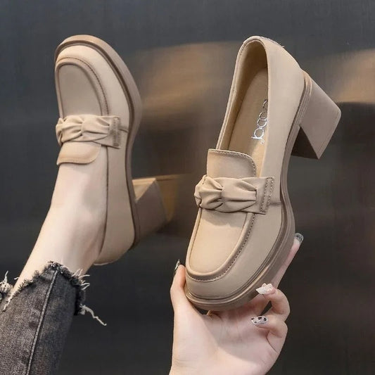 Elegant women's shoes with a square heel – Seraphina Autumn Enchantment