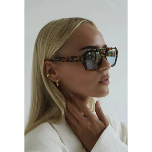 Trendy women's sunglasses – Solana