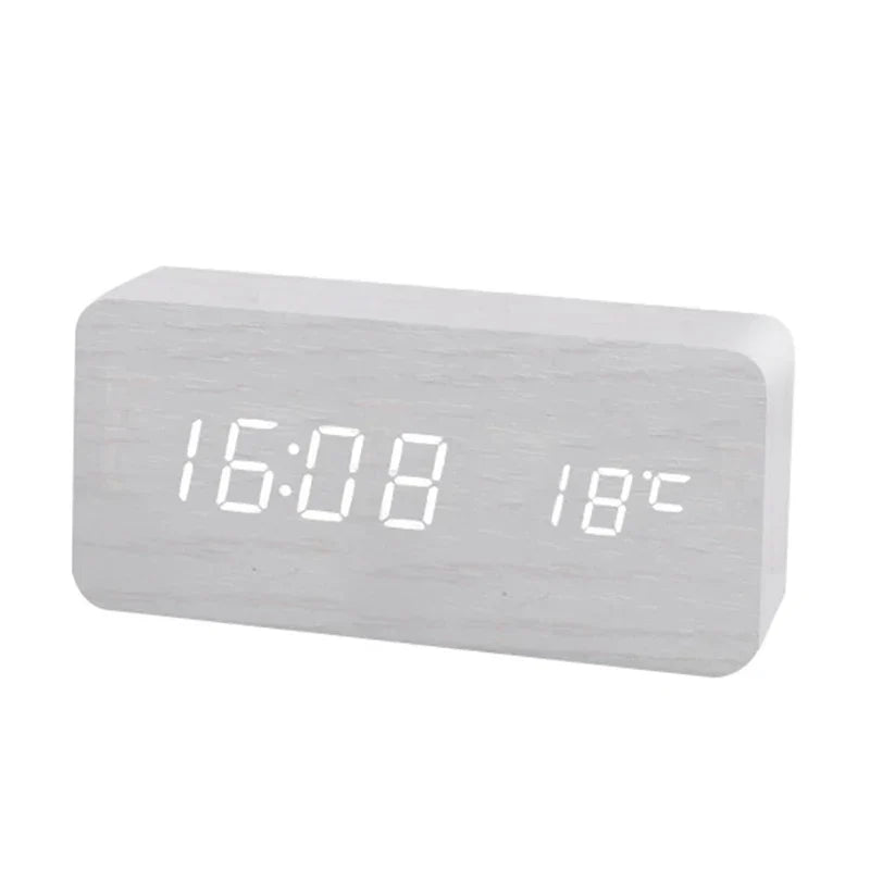 Digital wooden alarm clock with LED display – WoodSync