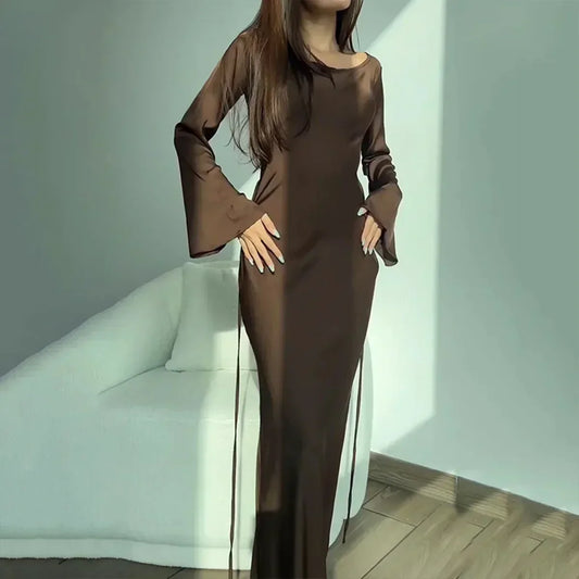 Stylish Dress with Long Sleeves - Sophia