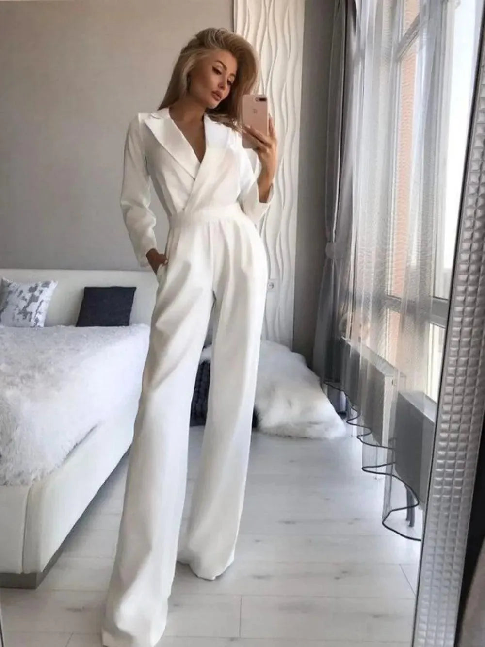 Stylish Jumpsuit with Long Sleeves - Sophie