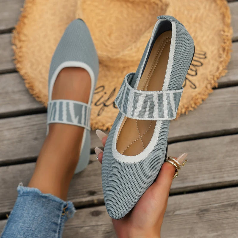 Stylish ladies' autumn shoes with a pointed toe – Lina