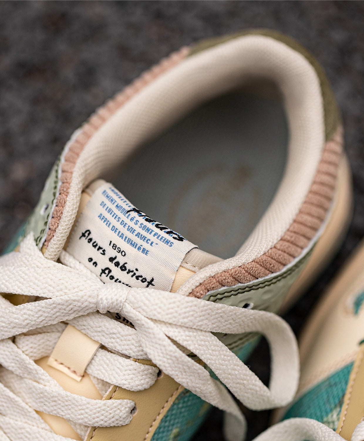 Stylish unisex synthetic sneakers with almond blossom print – Arta