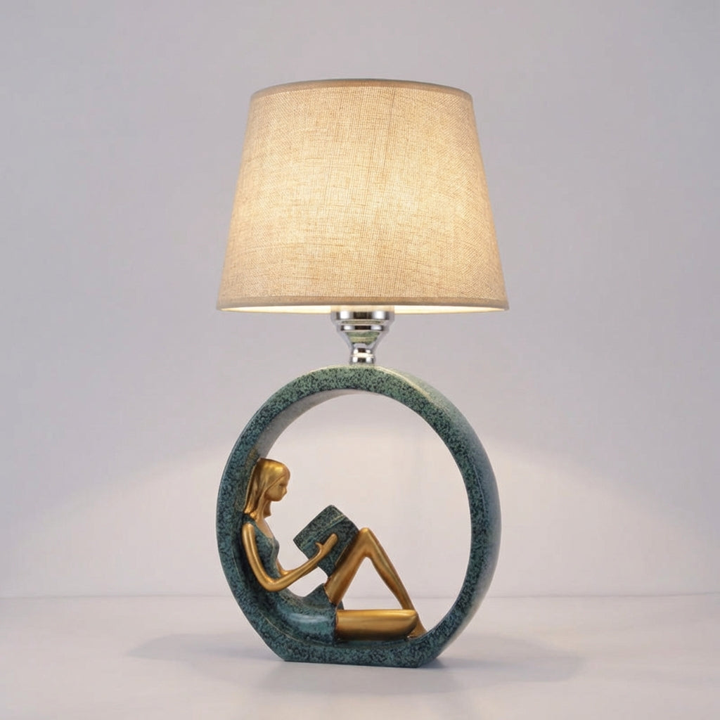 Table Lamp With Sculptural Base - Readelle