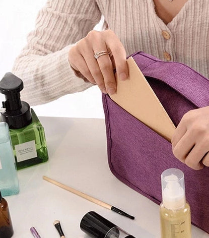 Deluxe hanging toiletry bag organiser – Buy 1, get 1 FREE