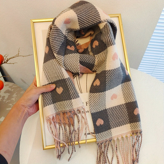 Checkered women's scarf made of polyester for autumn & winter – Aurelie