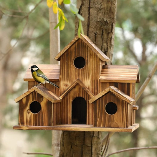 Functional wooden nesting box for garden birds – Nestora