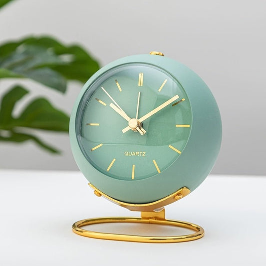 Retro Analog Alarm Clock – Buzzley