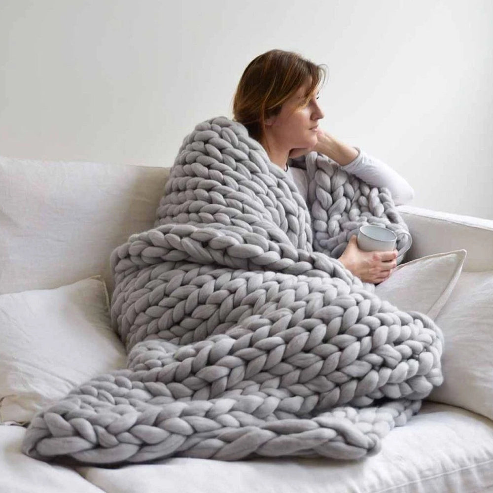 DIY Chunky XL Wool Yarn for Super Soft Blanket - CosyWeave