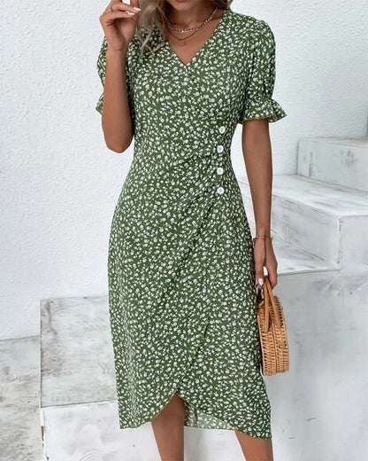 Autumnal button-front dress with V-neck & short sleeves – Luisa