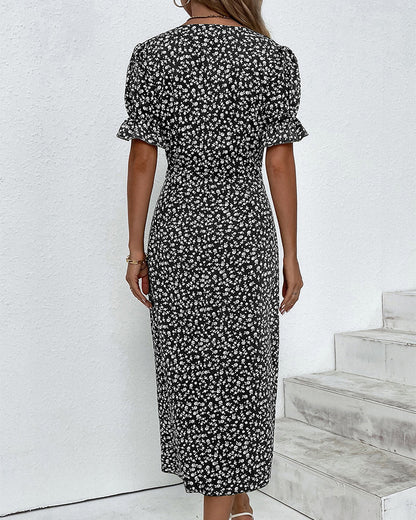 Autumnal button-front dress with V-neck & short sleeves – Luisa