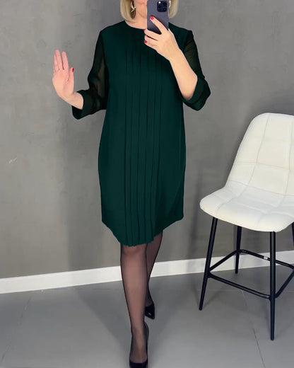 Elegant shift dress with mesh details – Gabrielle