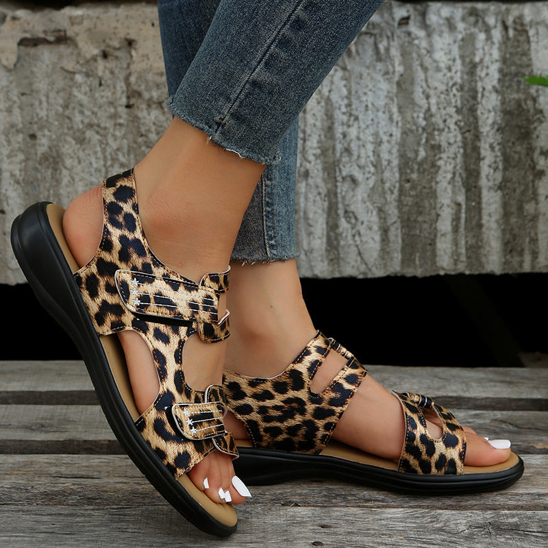 Casual women's sandals with Velcro fastening – Nina
