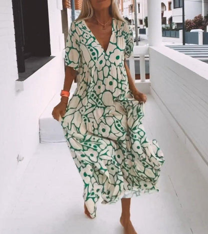 Green maxi dress with short sleeves and a print – Elisa