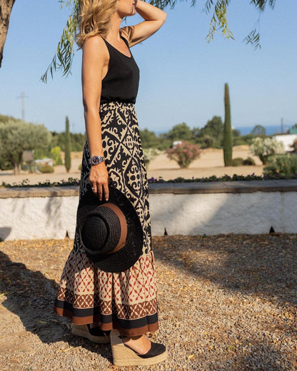 Printed Boho maxi skirt with a flowing cut & fringes – Yalina