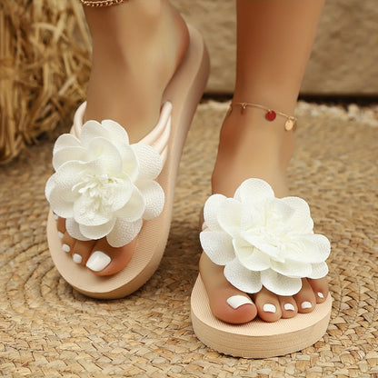 Stylish women's slippers with floral detail for summer - FlowerStep