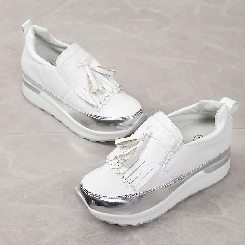 Breathable women's sneakers with timeless style – Isabella