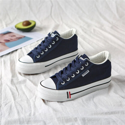 Stylish women's canvas sneakers with platform sole – Leonie