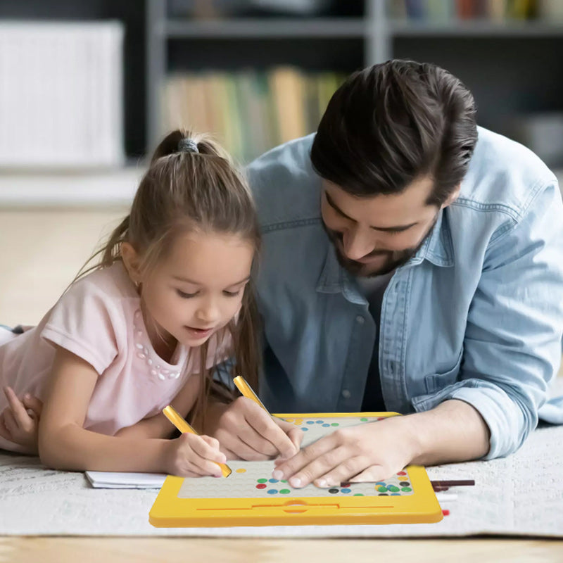 Magnetic Drawing Board with Beads - MagniDots