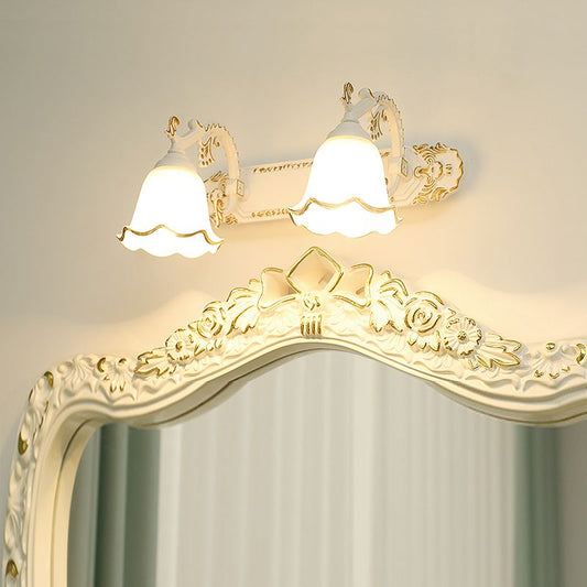 Classic Wall Lamp with Vintage Design – Aurora