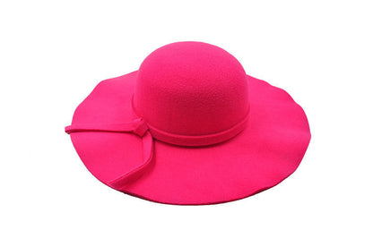 Lightweight women's autumn hat with a comfortable fit – UrbanBreeze