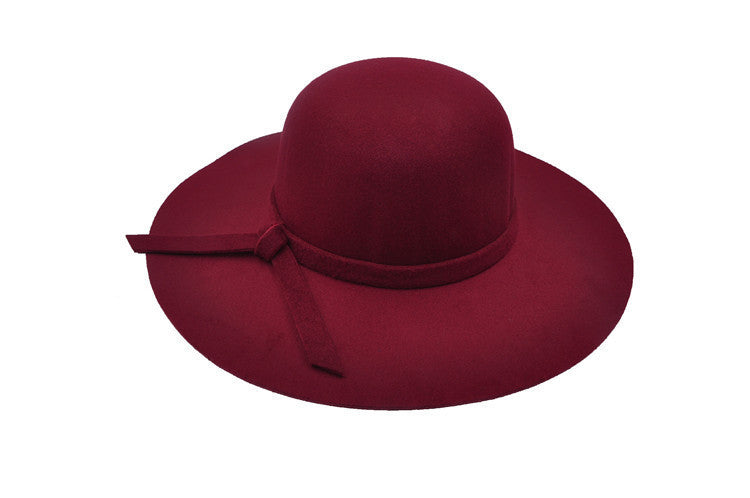Lightweight women's autumn hat with a comfortable fit – UrbanBreeze