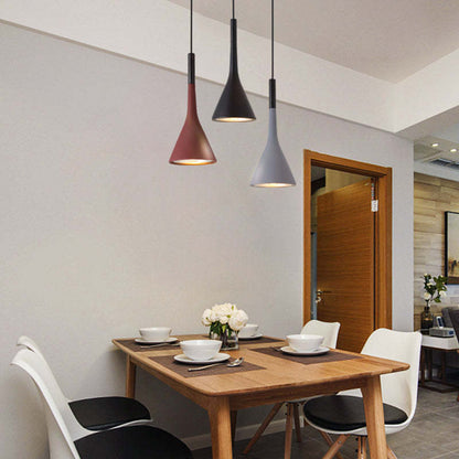 Modern Triangular Pendant Light - Trionda