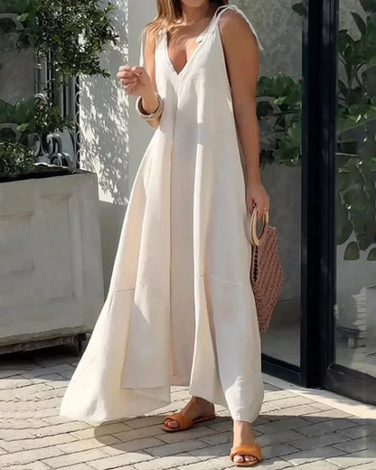Beach dress with V-neckline and breezy fit – Krissy