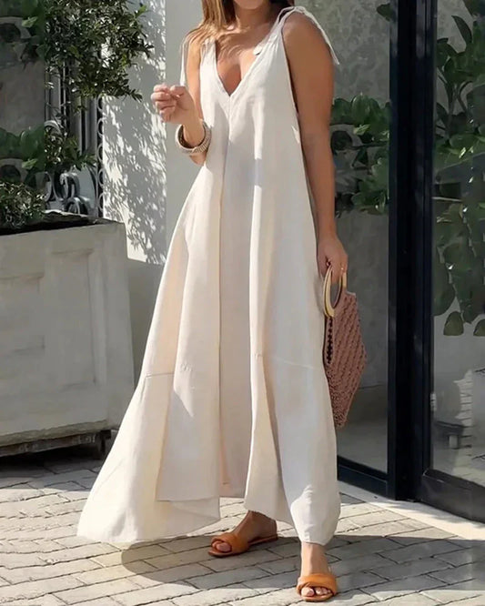Beach dress with V-neckline and breezy fit – Krissy