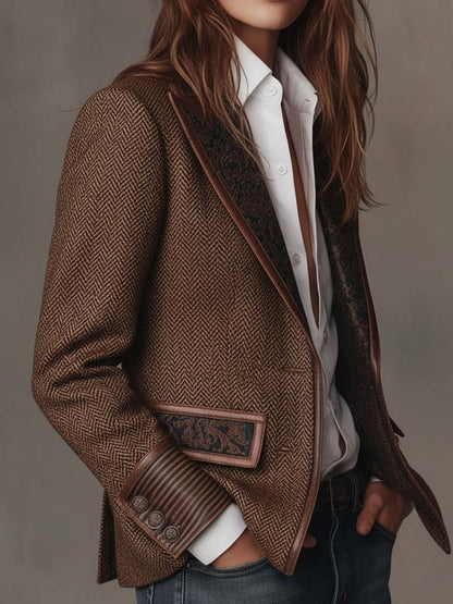 Three-quarter view showing the contrast lining, patterned pocket flap and striped cuff with three buttons 9