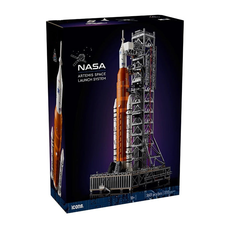 NASA Artemis Space Launch System Model – AstraX