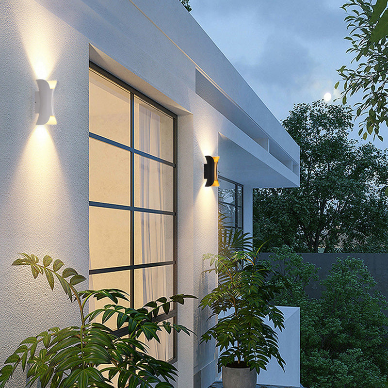 Modern LED Outdoor Wall Lamp - LumiEdge