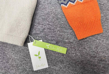 Scandinavian Trendy Sweater with Lively Pattern - NordicChic