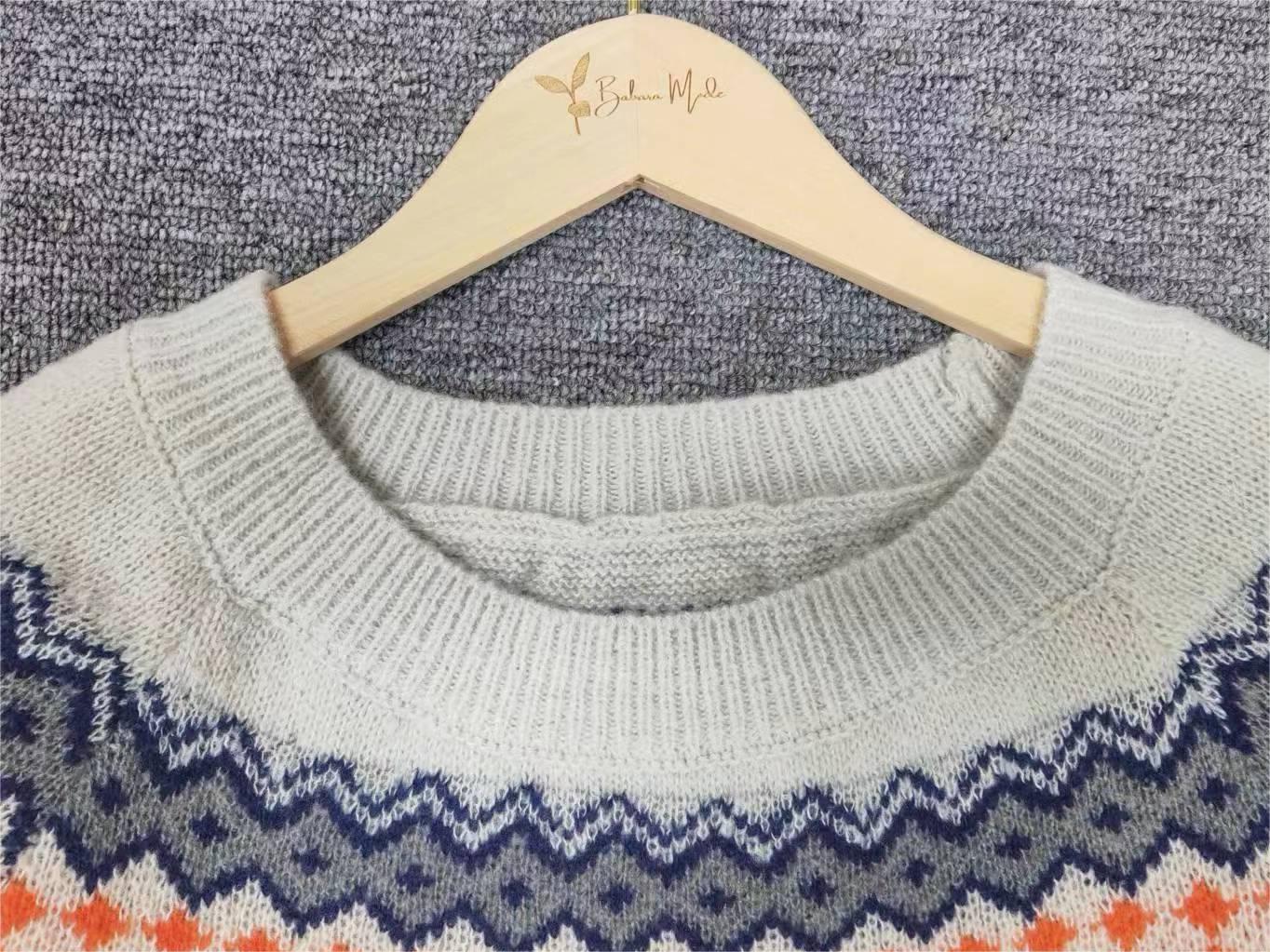 Scandinavian Trendy Sweater with Lively Pattern - NordicChic