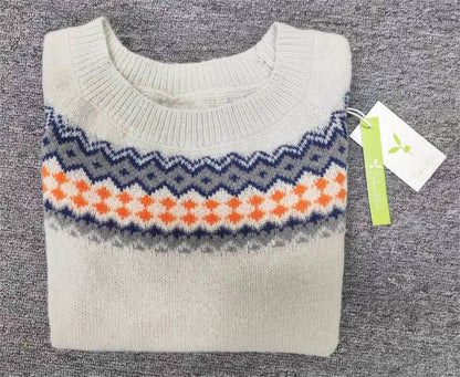 Scandinavian Trendy Sweater with Lively Pattern - NordicChic