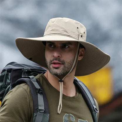 Outdoor summer hat with chin strap and water-repellent fabric – Ranger