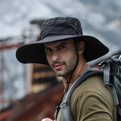 Outdoor summer hat with chin strap and water-repellent fabric – Ranger