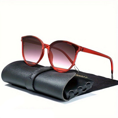 Fashionable women's sunglasses with UV protection – Livia