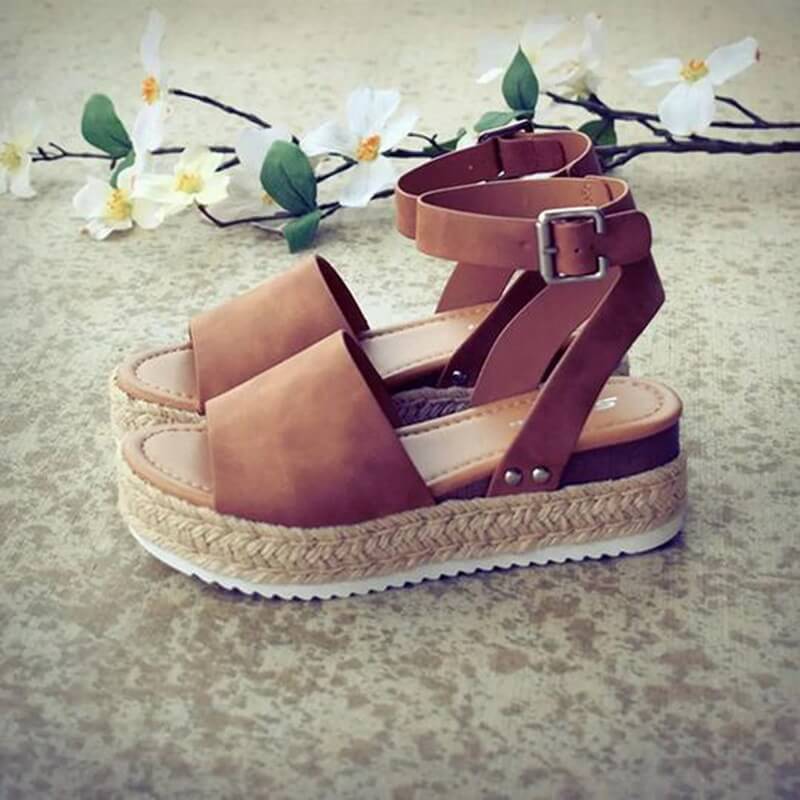 Ladies' wedge espadrille sandals with strap - Livia