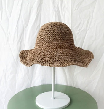 Lightweight, holiday-friendly summer beach hat for women – Debbie