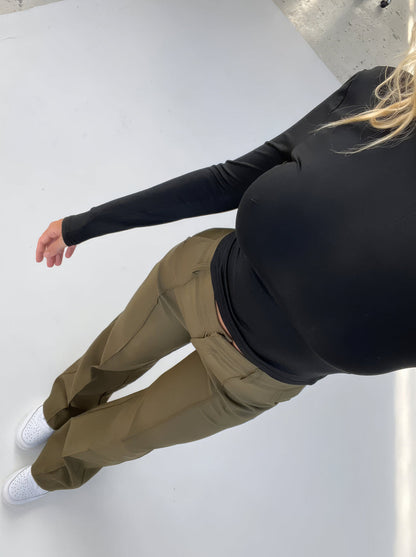 Stylish Wide Ladies Trousers – Aurelia