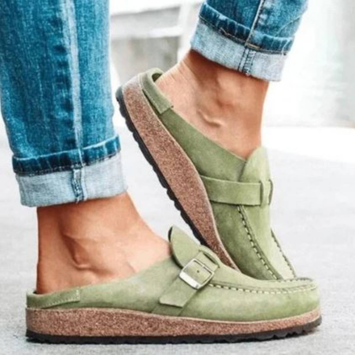 Sustainable comfort clogs in a retro style – Noelia