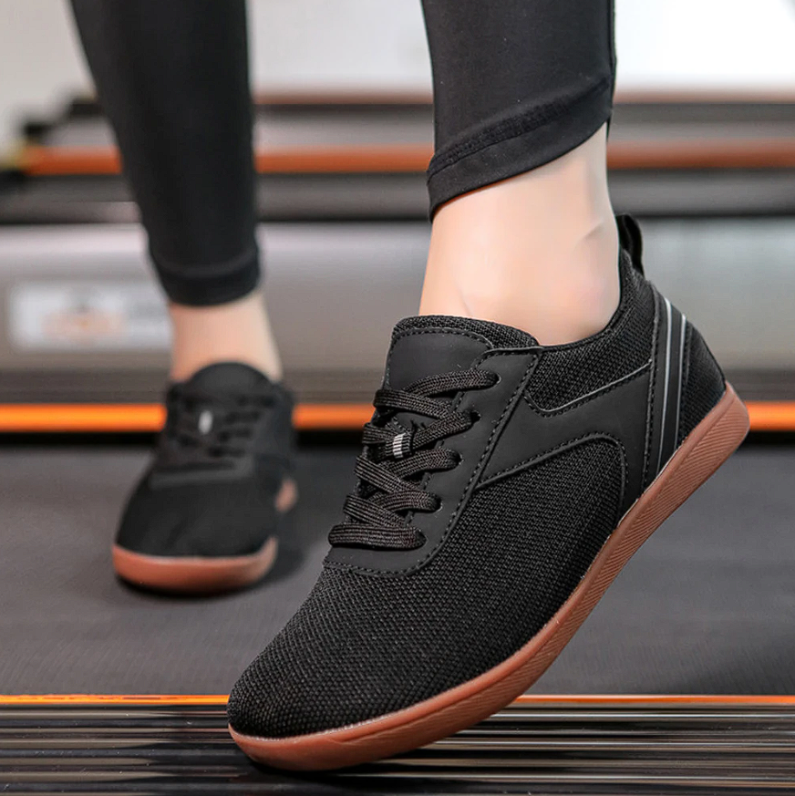 Unisex barefoot shoes with flexible sole & breathable upper material – Luno