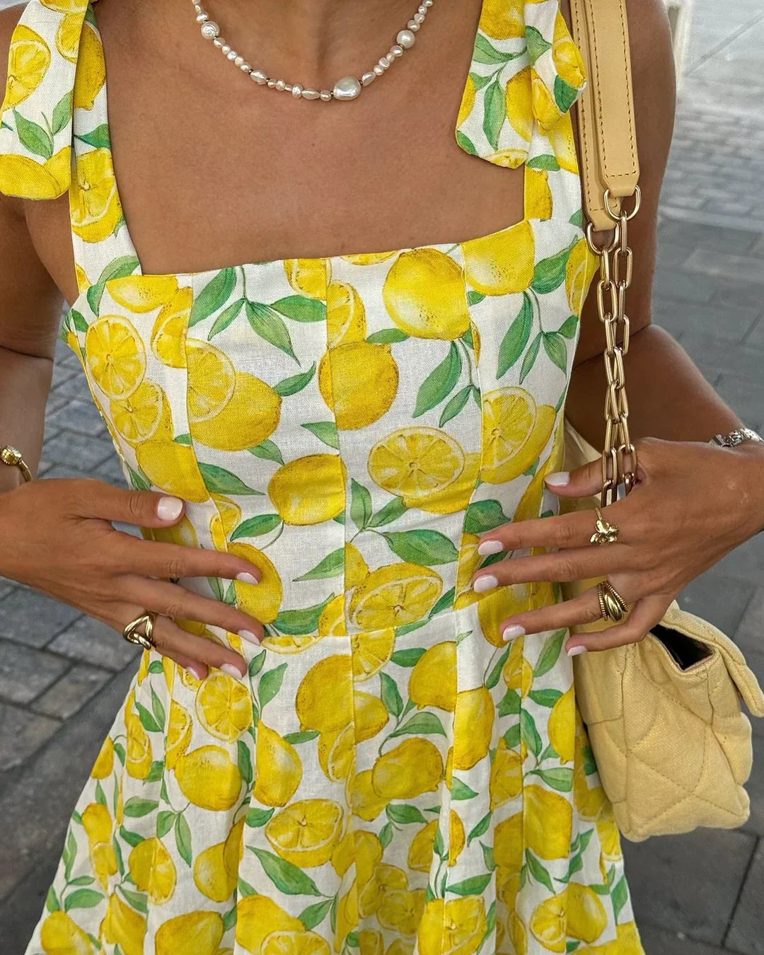 Summer dress with lemon print – Lianne