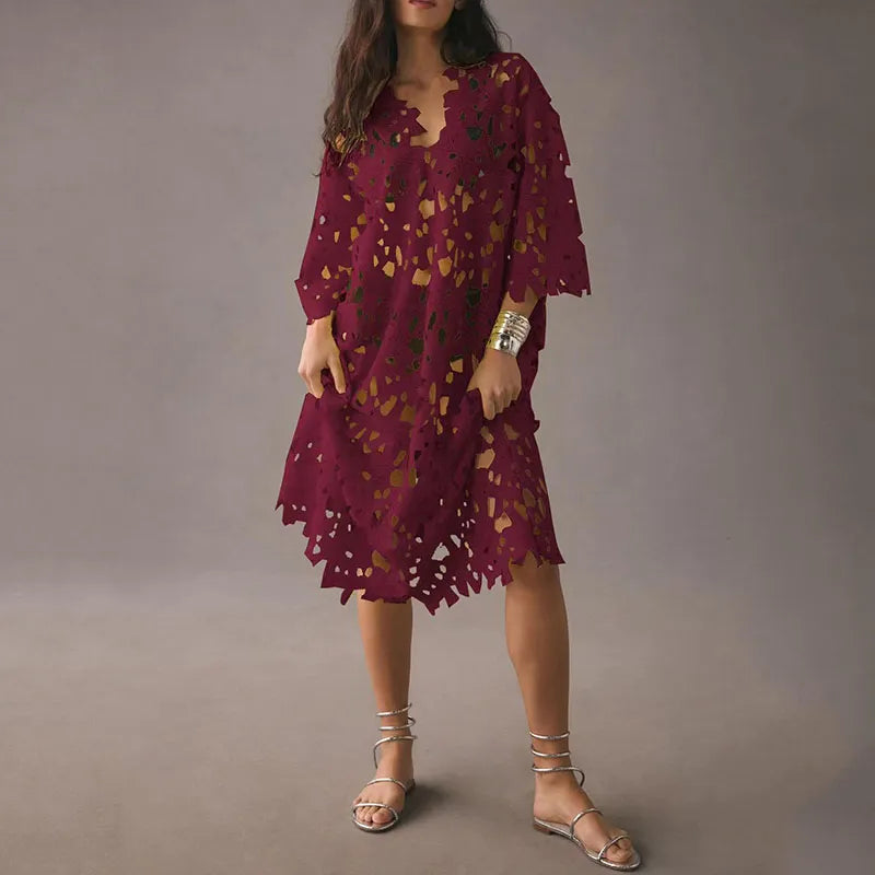 Floral Midi Dress with Eyelet Trim – Maelis