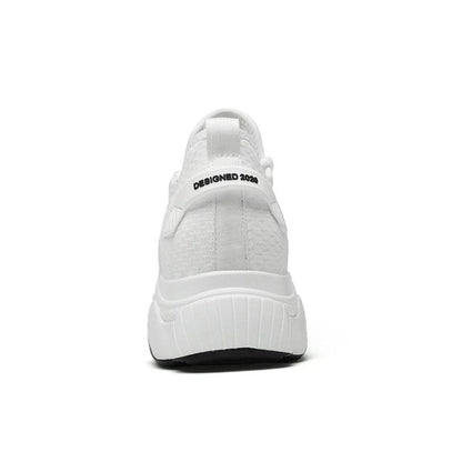 Discreetly stylish men's sneakers – MaxLift Boost