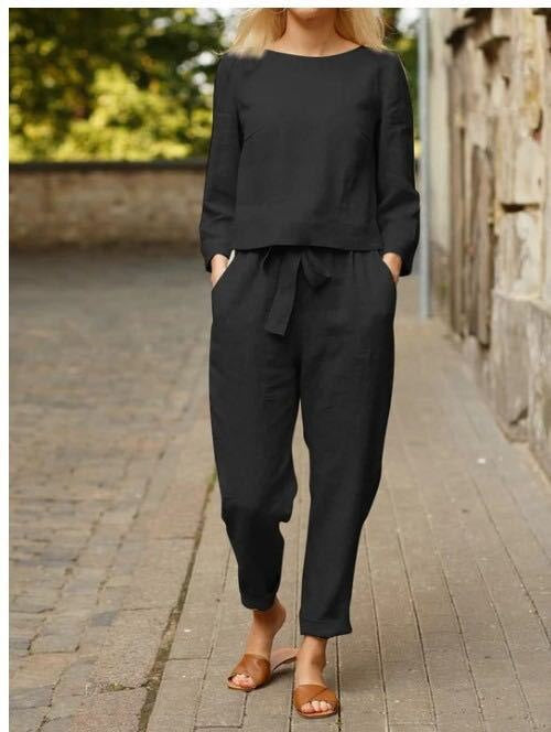 Two-piece women's autumn outfit with round-neck T-shirt & elasticated-waist trousers – Nia