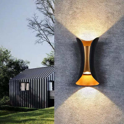 Modern LED Outdoor Wall Lamp - LumiEdge