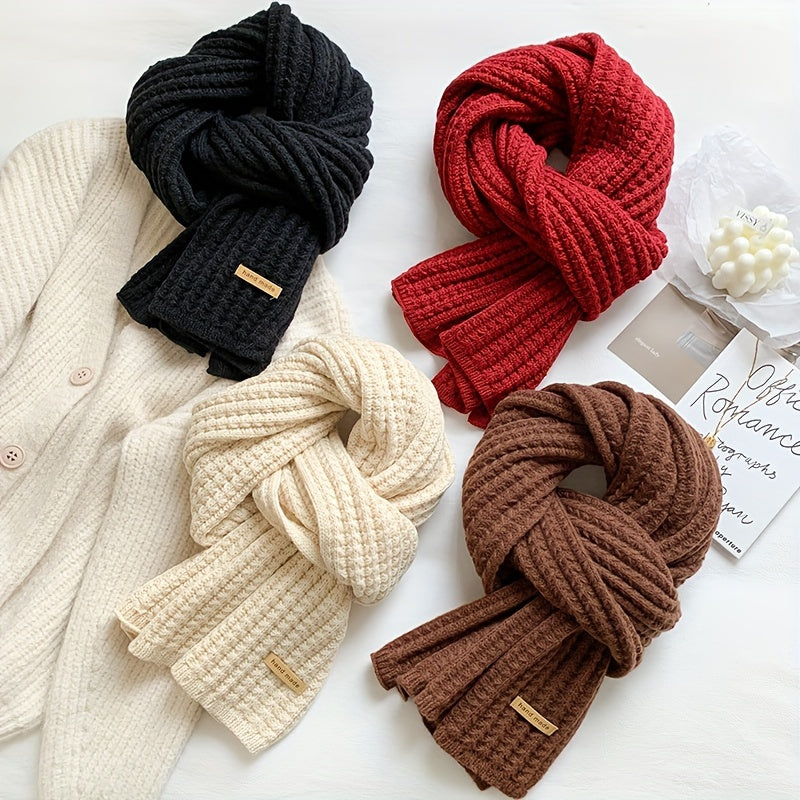 Unisex knitted scarf with geometric pattern – Matteo
